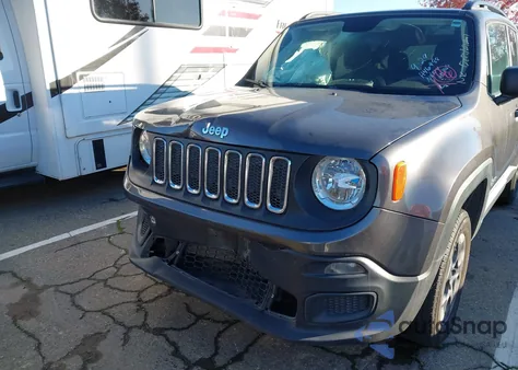 2018 Jeep Renegade Sport 4X4 from USA, damaged, VIN ZACCJBABXJPH46988